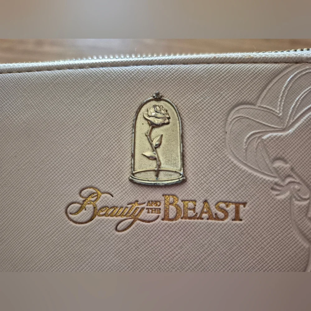Wallet - Picture 4 of 5